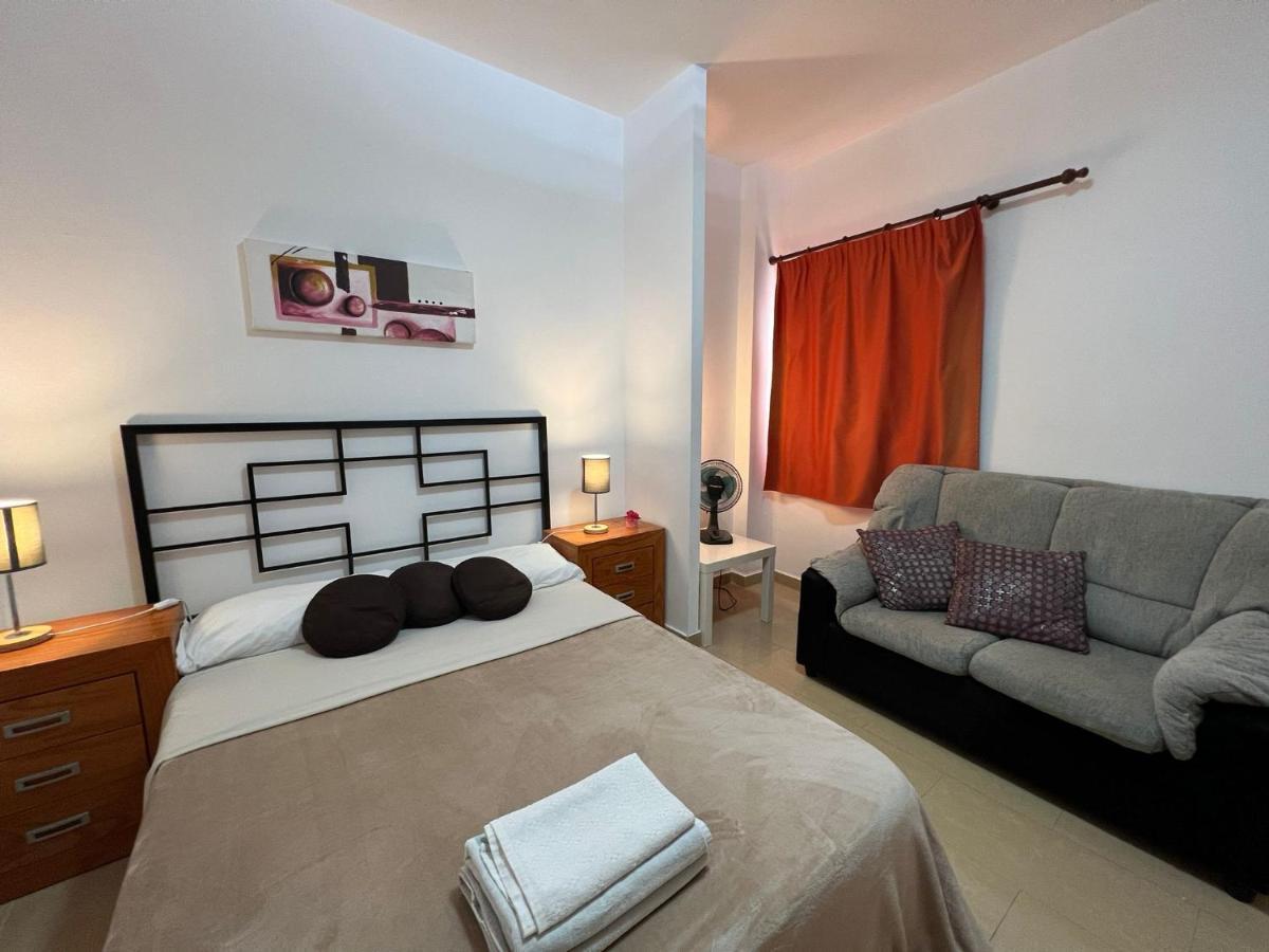 Alcamar Alquiler De Habitacion Privadas Con Bano Compartido Y Areas Comunes Alcalá la Real Eksteriør bilde